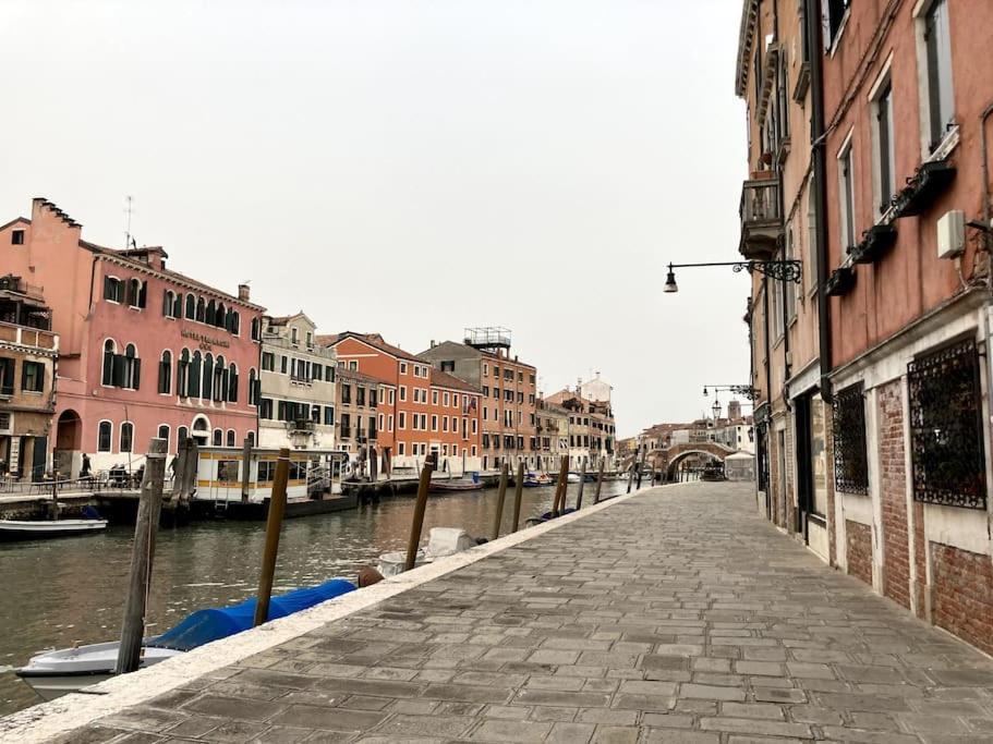 Appartamento Tre Archi Con Corte Privata Venetië Buitenkant foto