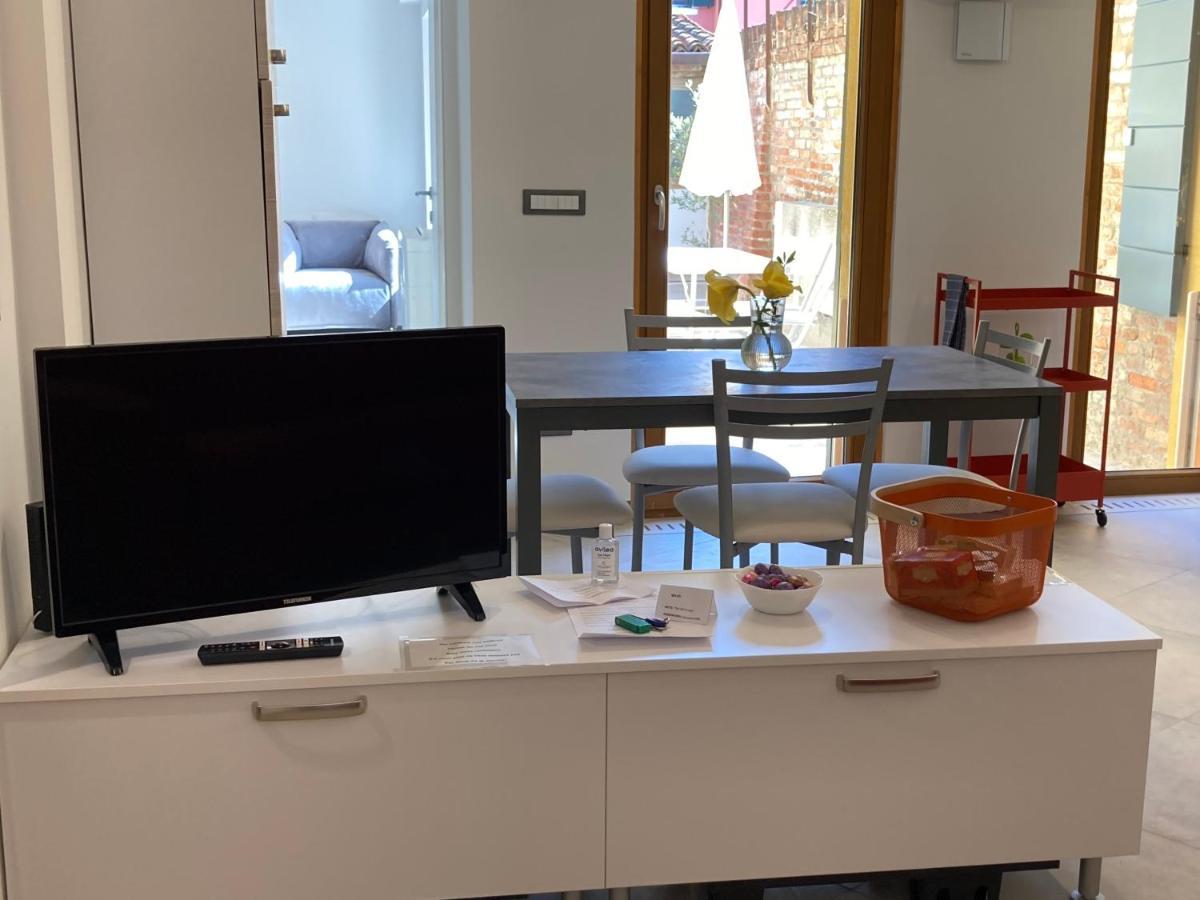 Appartamento Tre Archi Con Corte Privata Venetië Buitenkant foto