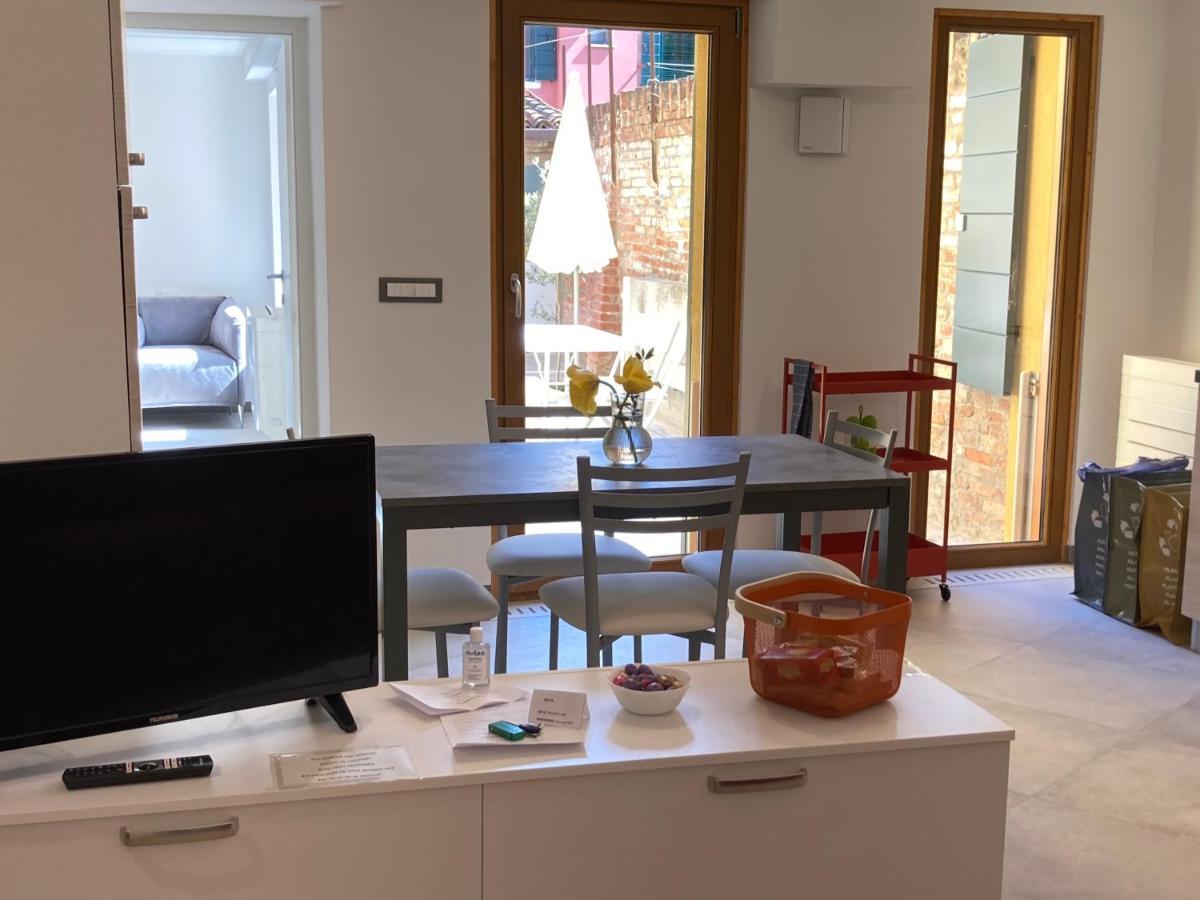 Appartamento Tre Archi Con Corte Privata Venetië Buitenkant foto
